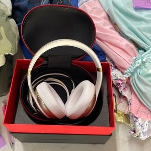 Beats Studio Wireless